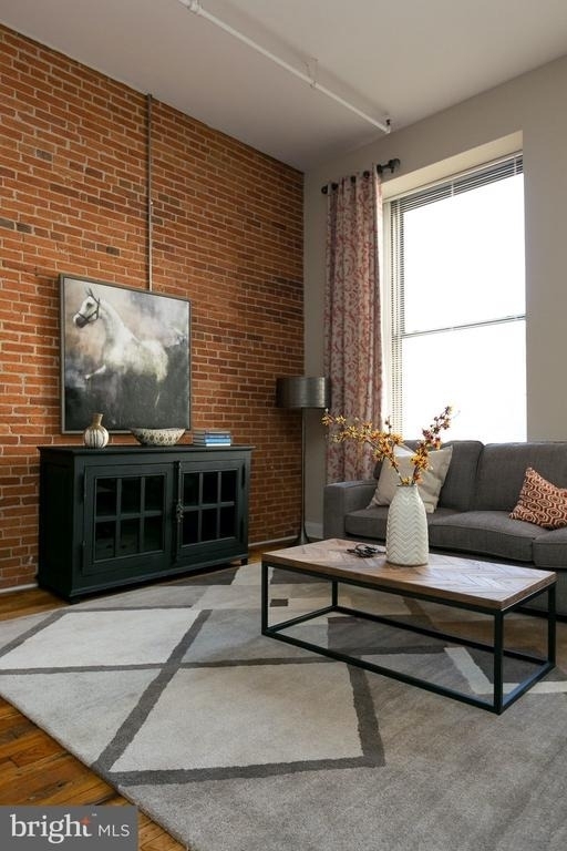 519 W Pratt Street - Photo 25