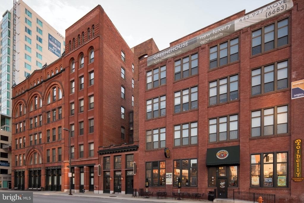 519 W Pratt Street - Photo 2