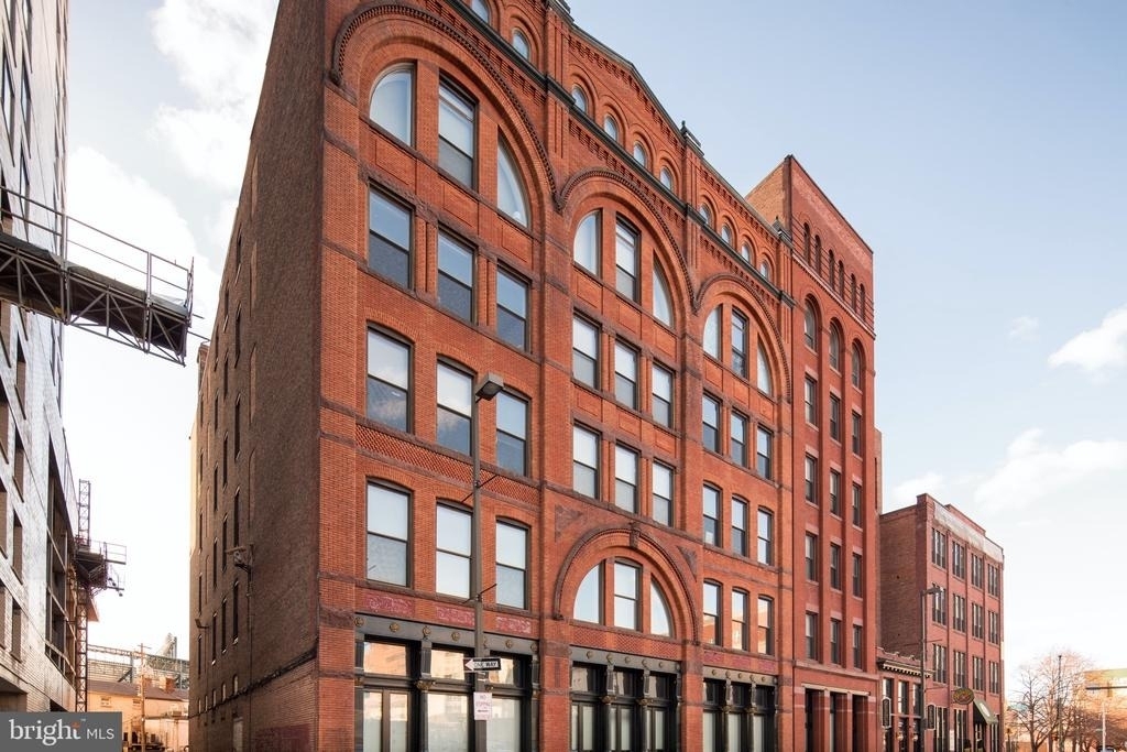 519 W Pratt Street - Photo 3