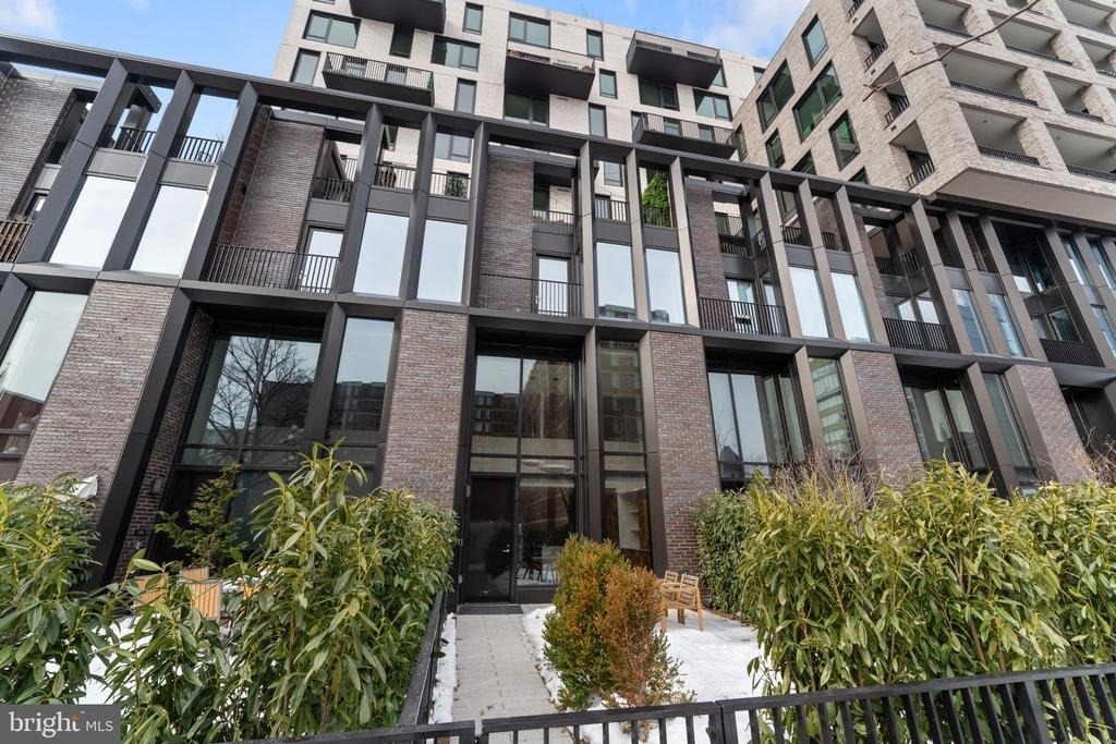 1332 8th Street Nw - Photo 0