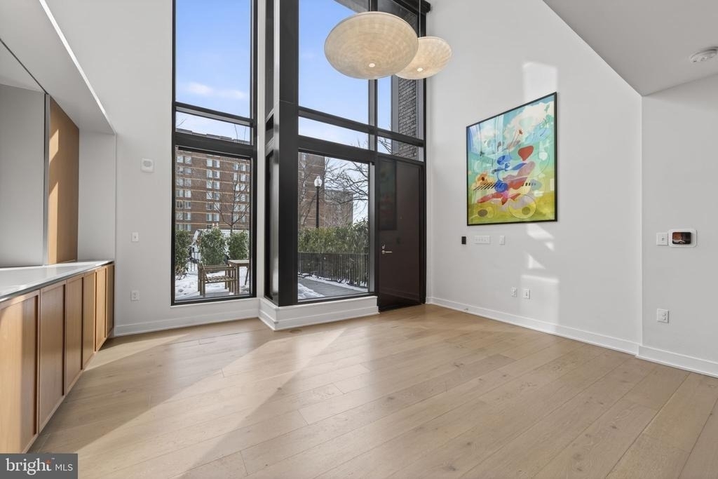 1332 8th Street Nw - Photo 4