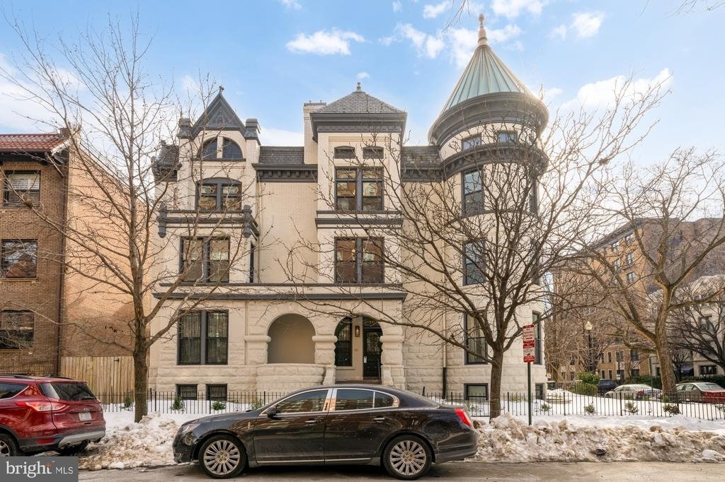 1634 S Street Nw - Photo 1