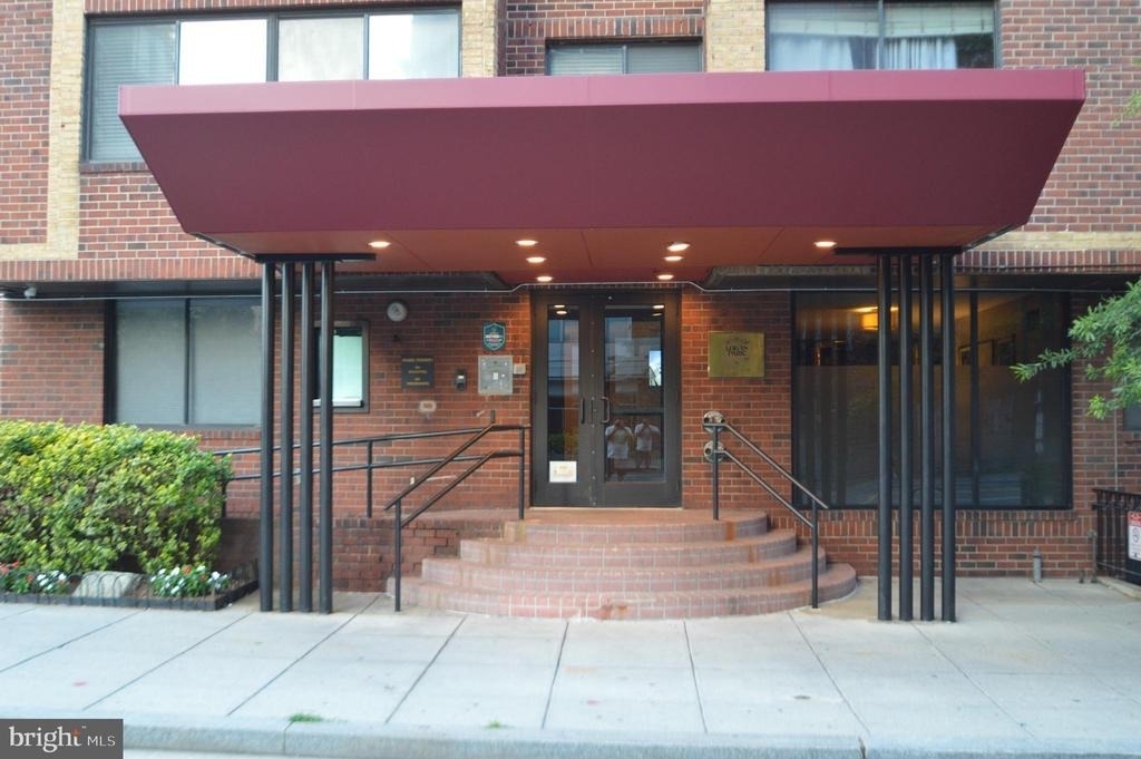 1245 13th Street Nw - Photo 9