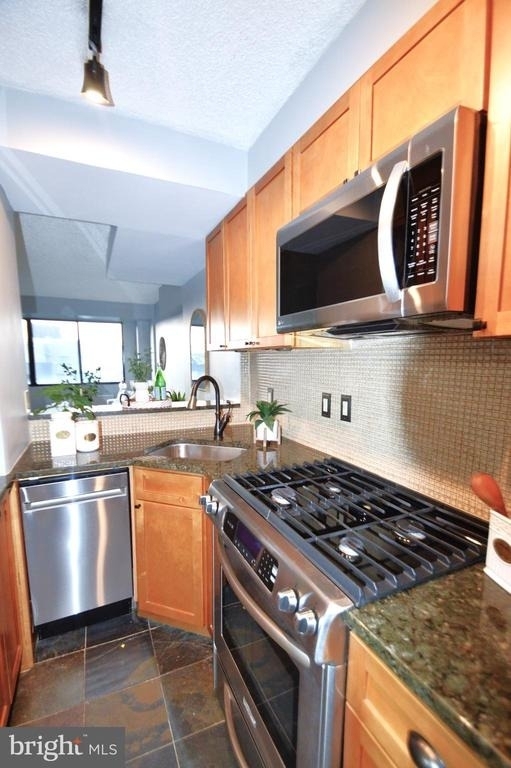 1245 13th Street Nw - Photo 45