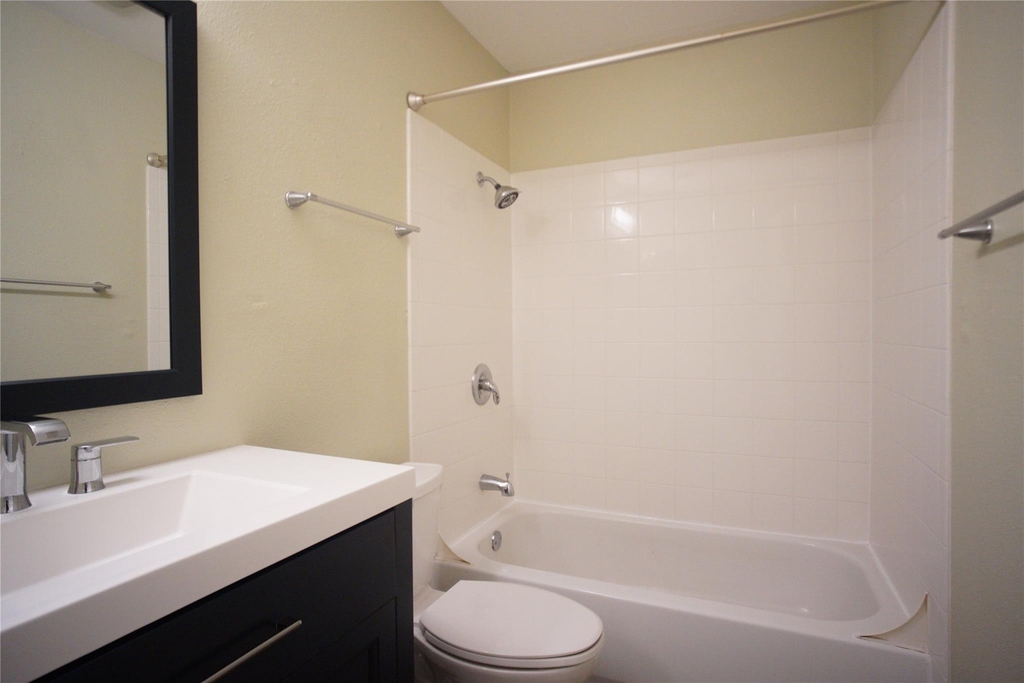 12725 Dakota Ln - Photo 9