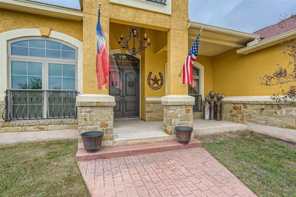 15207 Nightingale Ln - Photo 5