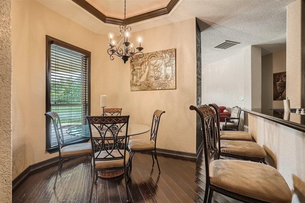 15207 Nightingale Ln - Photo 11