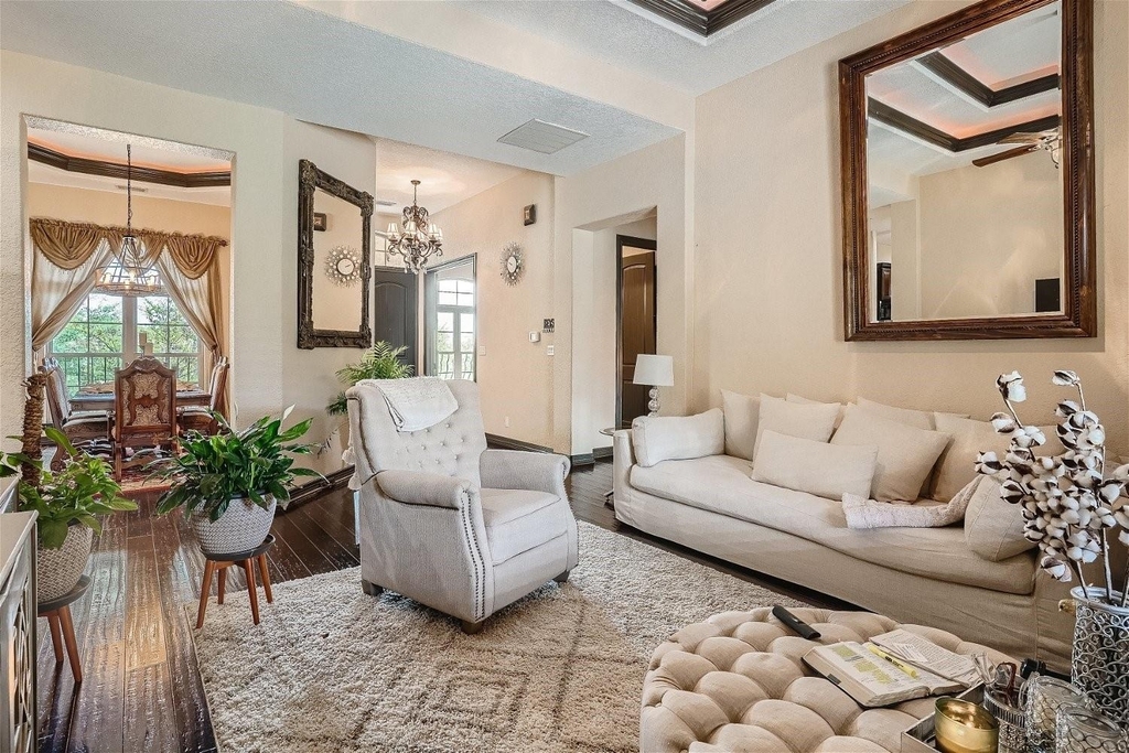15207 Nightingale Ln - Photo 6