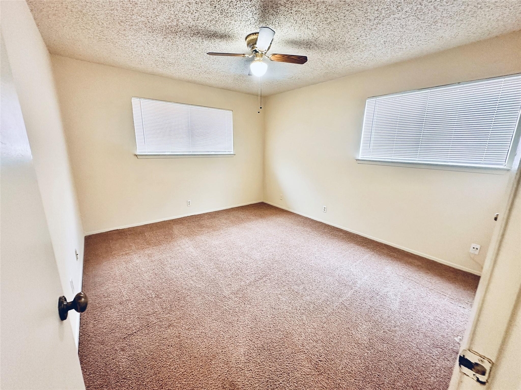 12504 Tree Line Dr - Photo 15