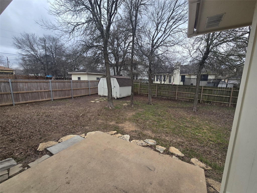 103 Hummingbird Ct - Photo 17