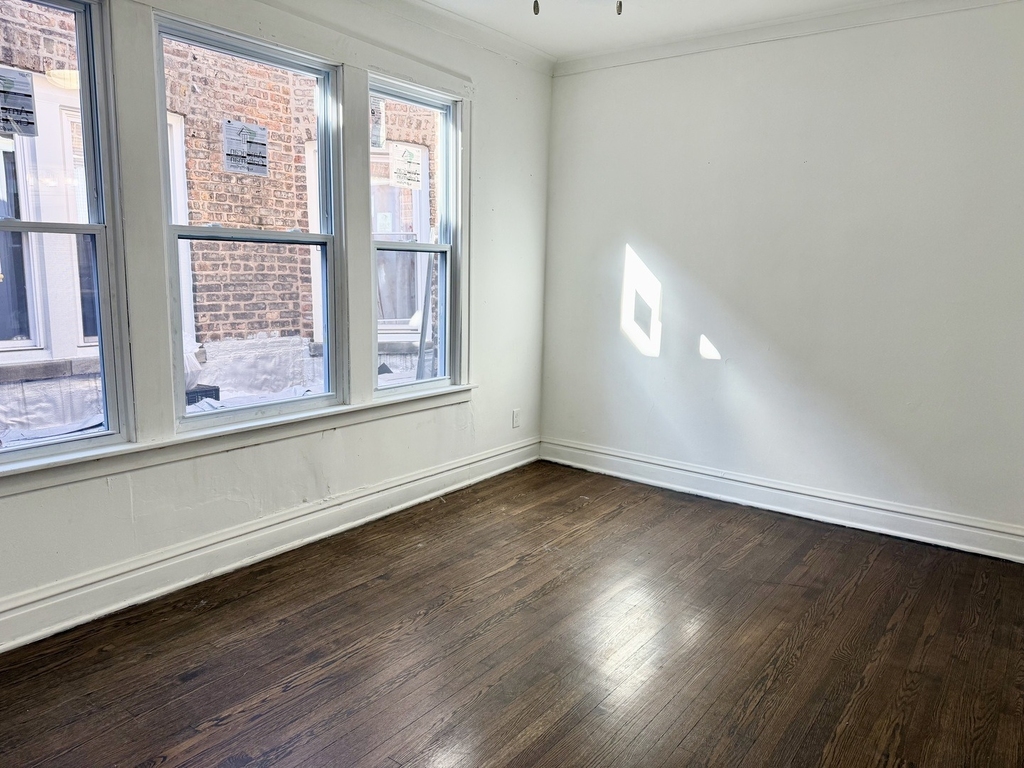 2602 W 47th Street - Photo 7