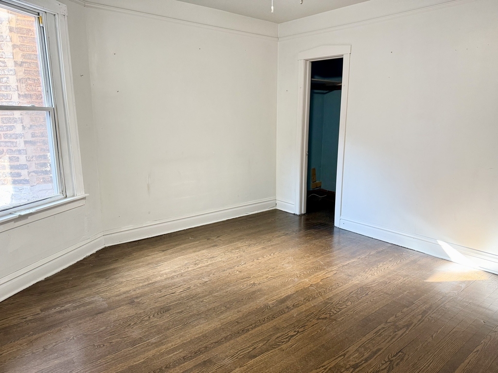 2602 W 47th Street - Photo 12