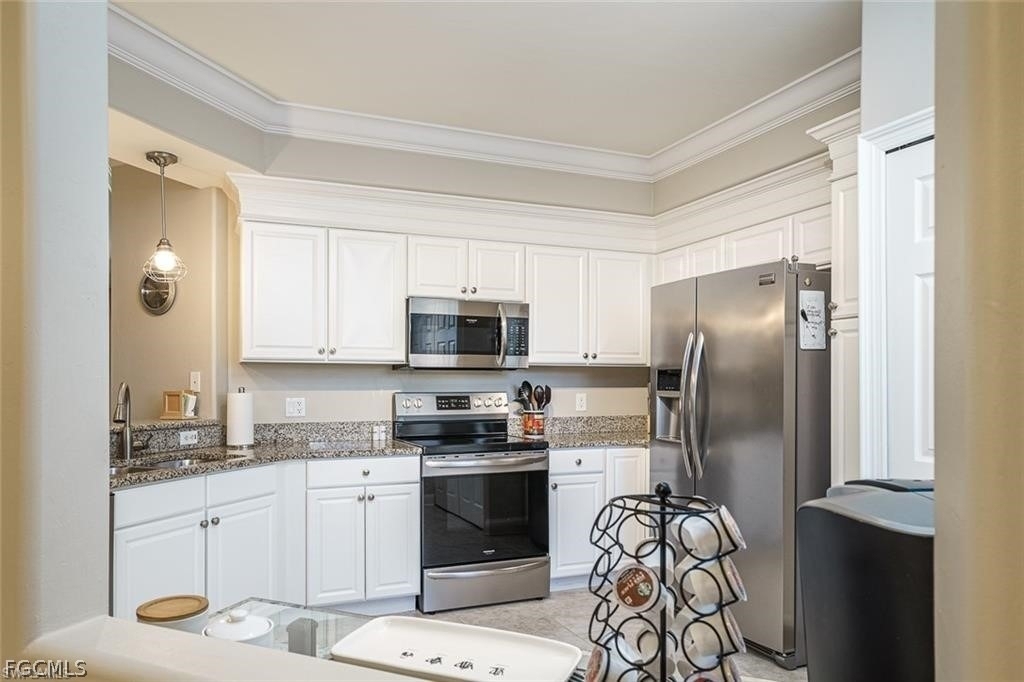 9667 Hemingway Lane - Photo 6