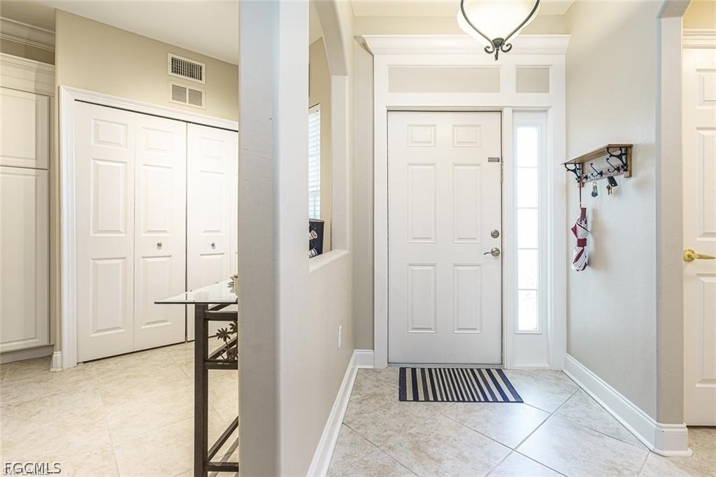 9667 Hemingway Lane - Photo 2