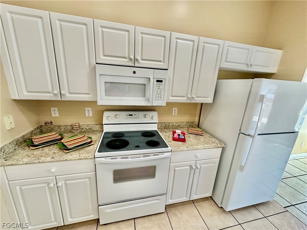 2015 Xelda Avenue N - Photo 8