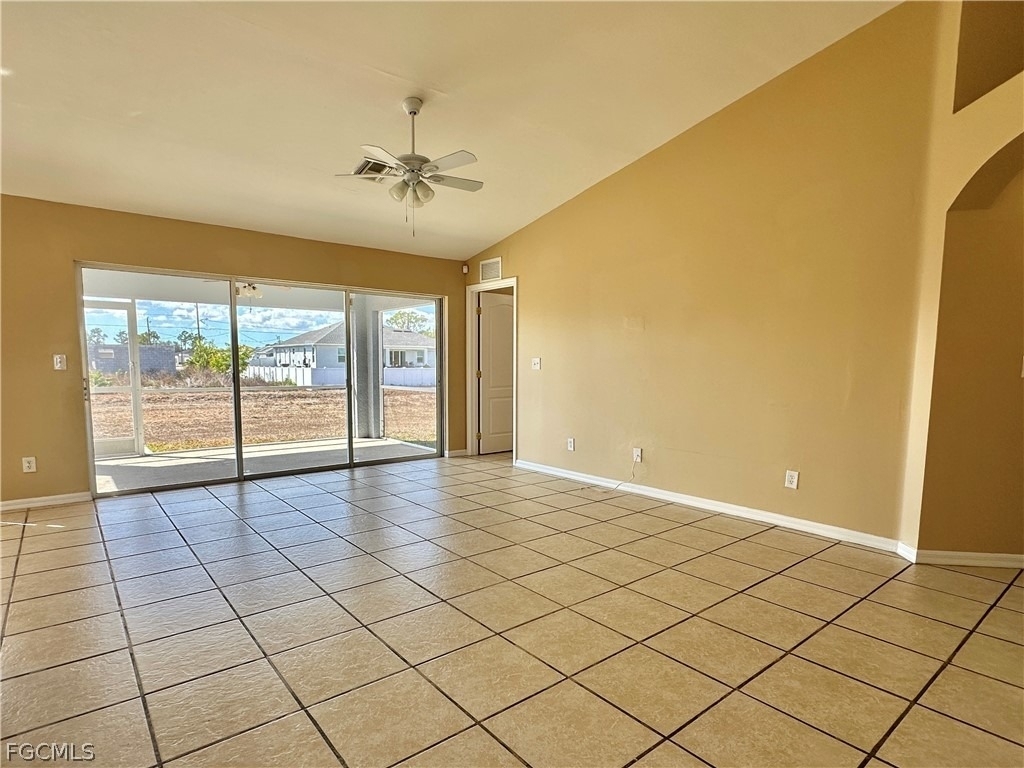 2015 Xelda Avenue N - Photo 5
