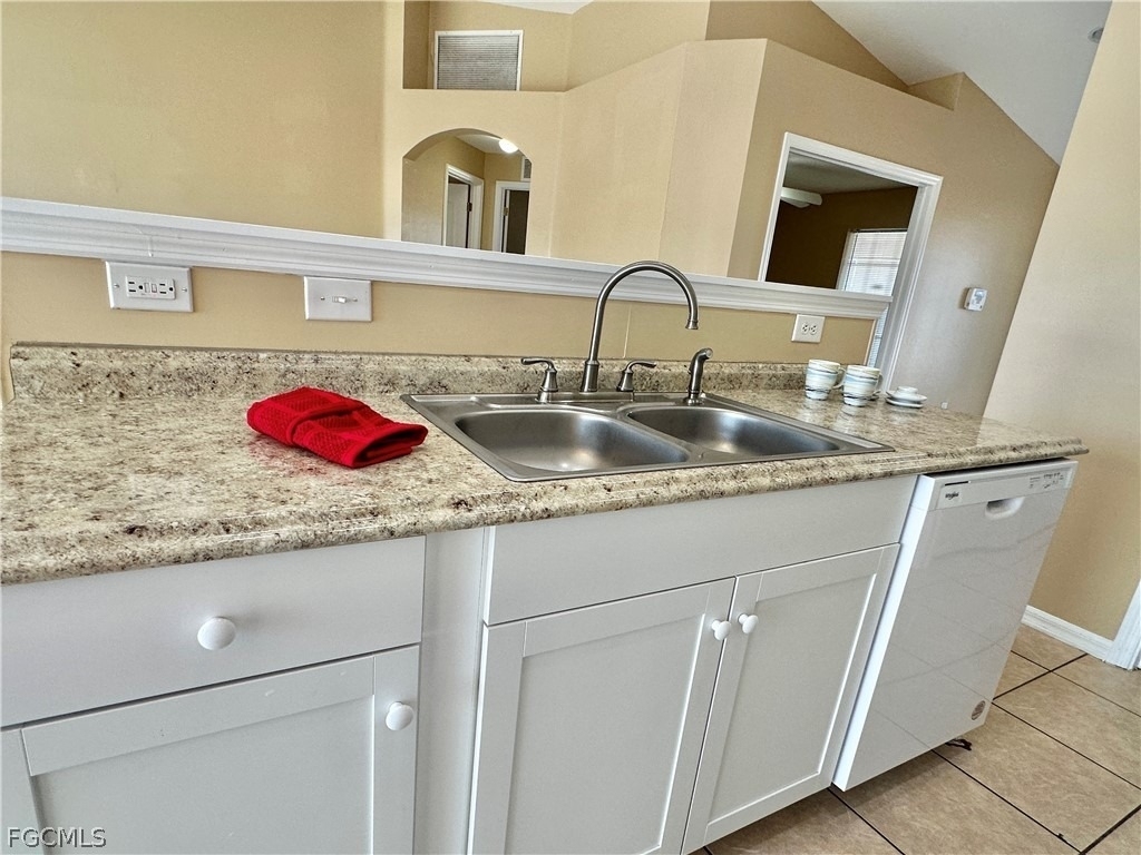 2015 Xelda Avenue N - Photo 9