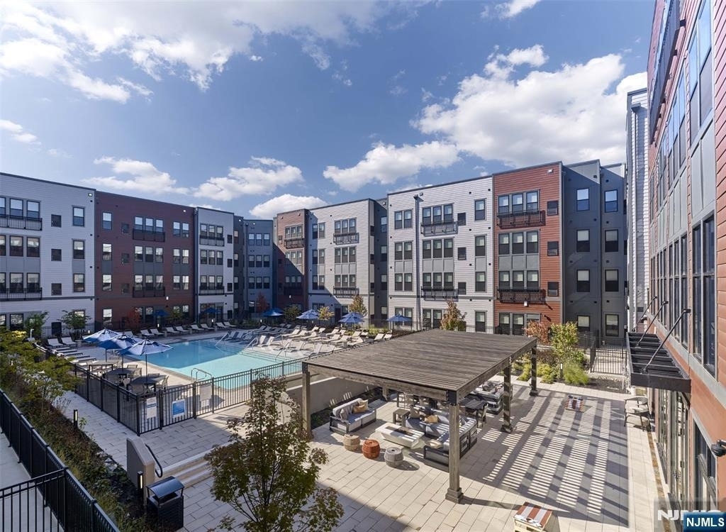 51 Okner - Photo 18