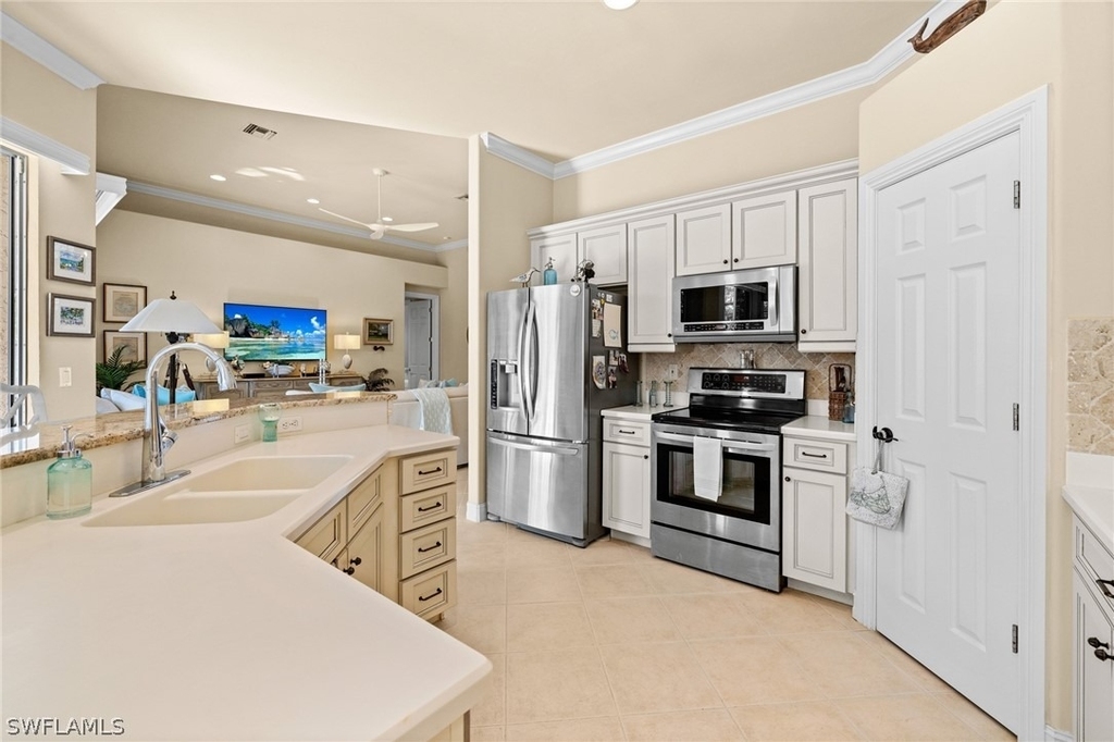 6737 Bent Grass Drive - Photo 7