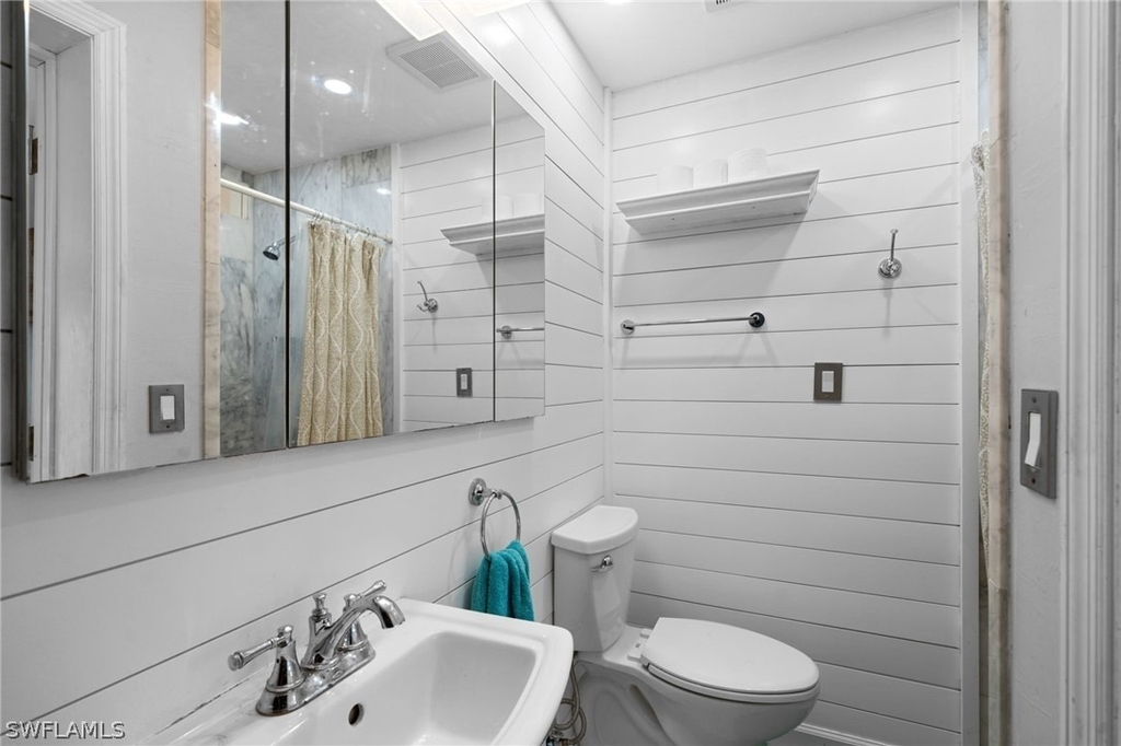 1360 Chesapeake Avenue - Photo 15