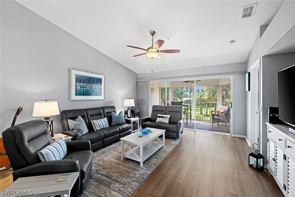 9022 Michael Circle - Photo 7