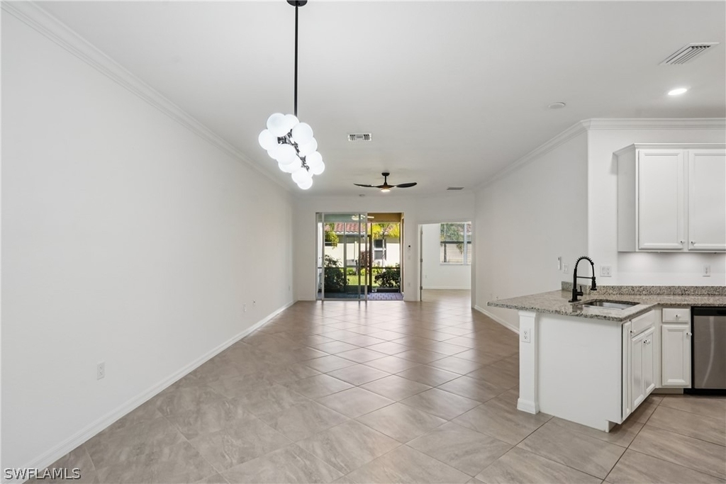 1751 Alameda Drive - Photo 4