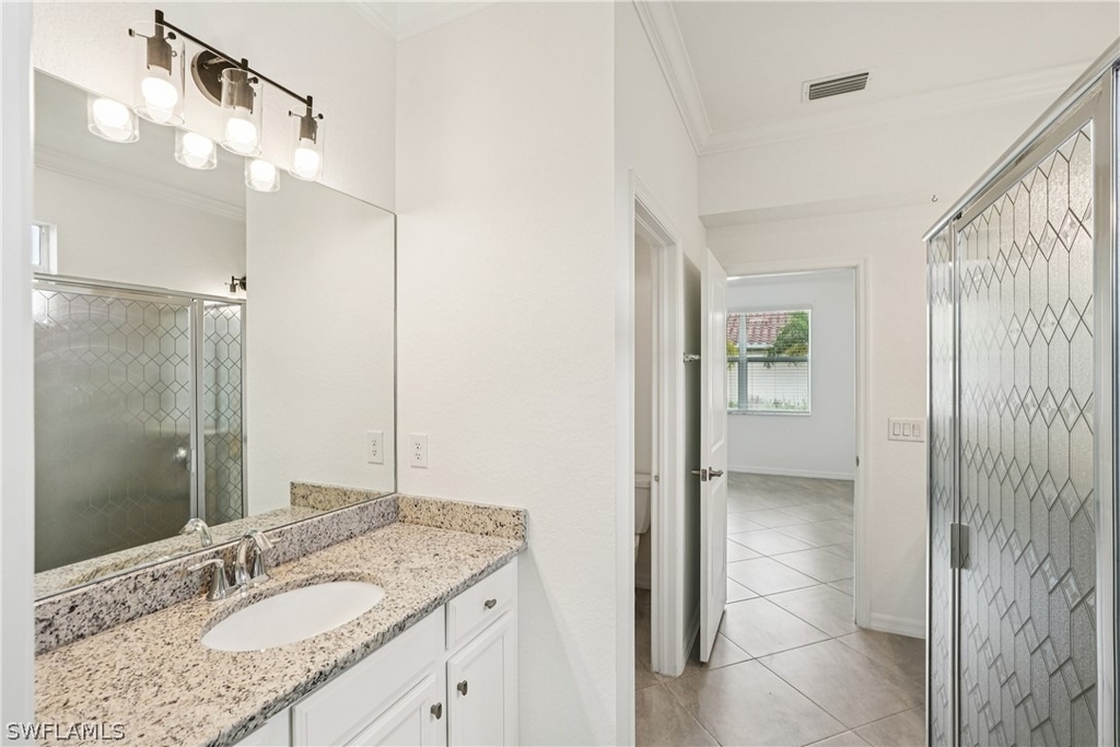 1751 Alameda Drive - Photo 8