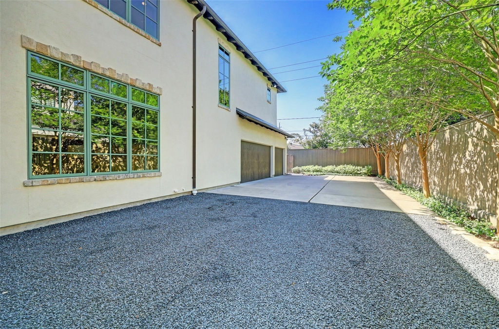 5610 Lynbrook Drive - Photo 48