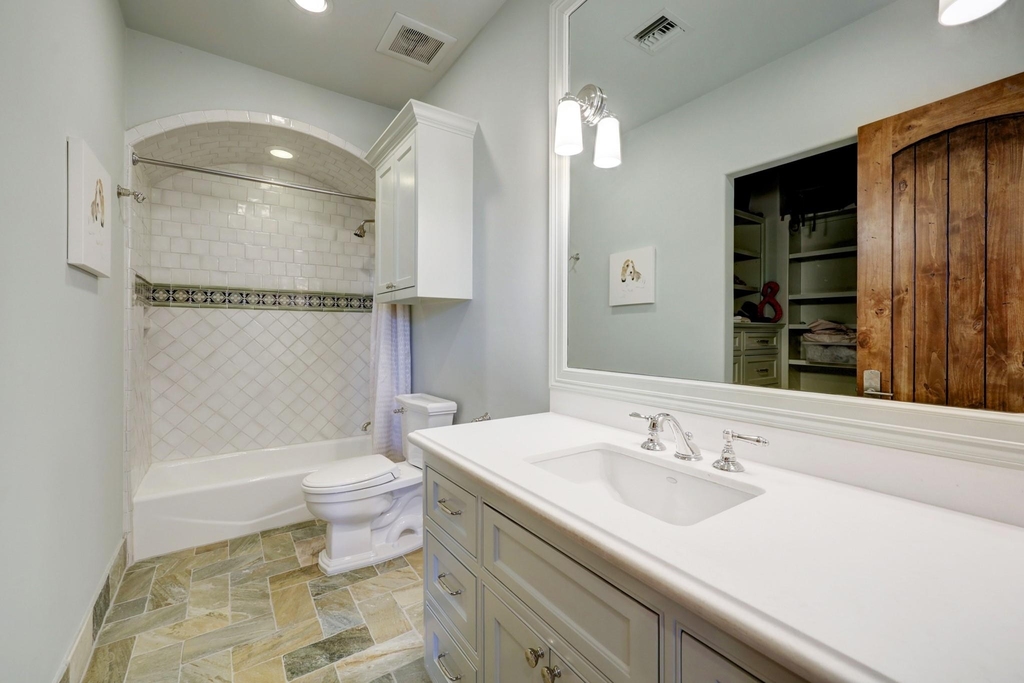 5610 Lynbrook Drive - Photo 33