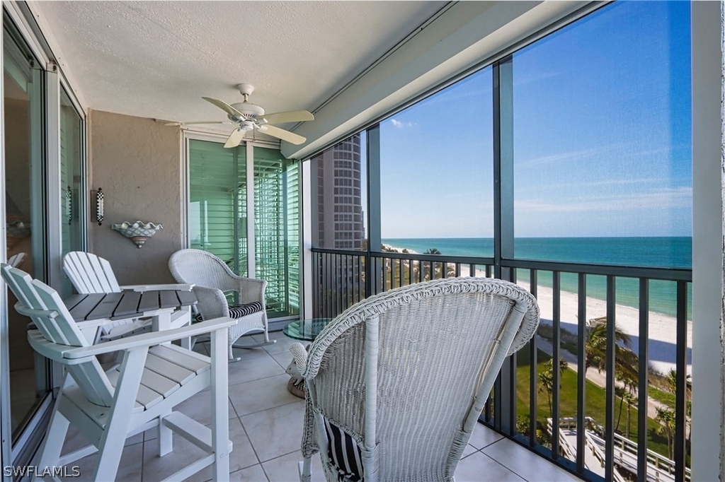 4651 Gulf Shore Boulevard N - Photo 2