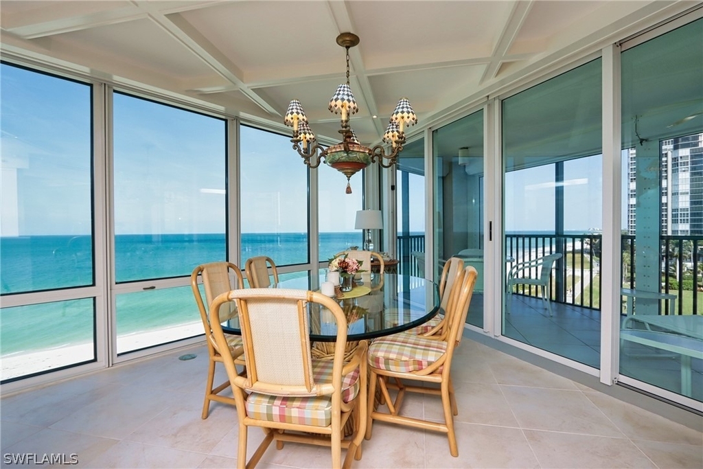 4651 Gulf Shore Boulevard N - Photo 6