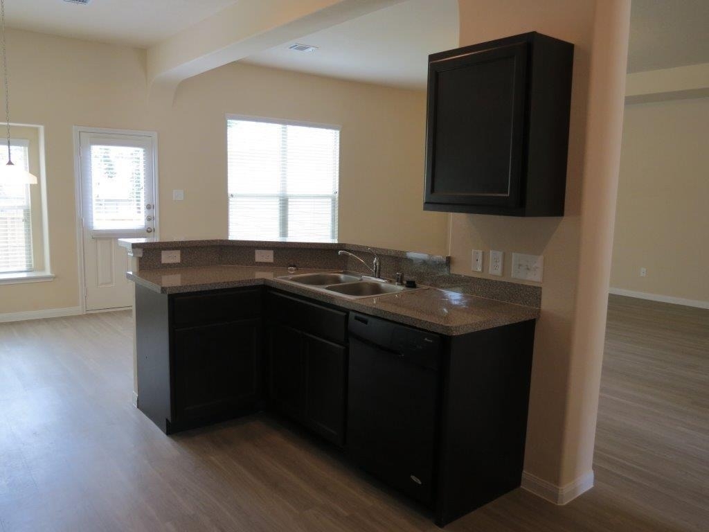 250 Fantasy Lane - Photo 4