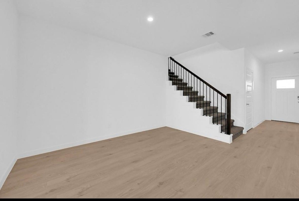 31827 Kellan Grove Court - Photo 6