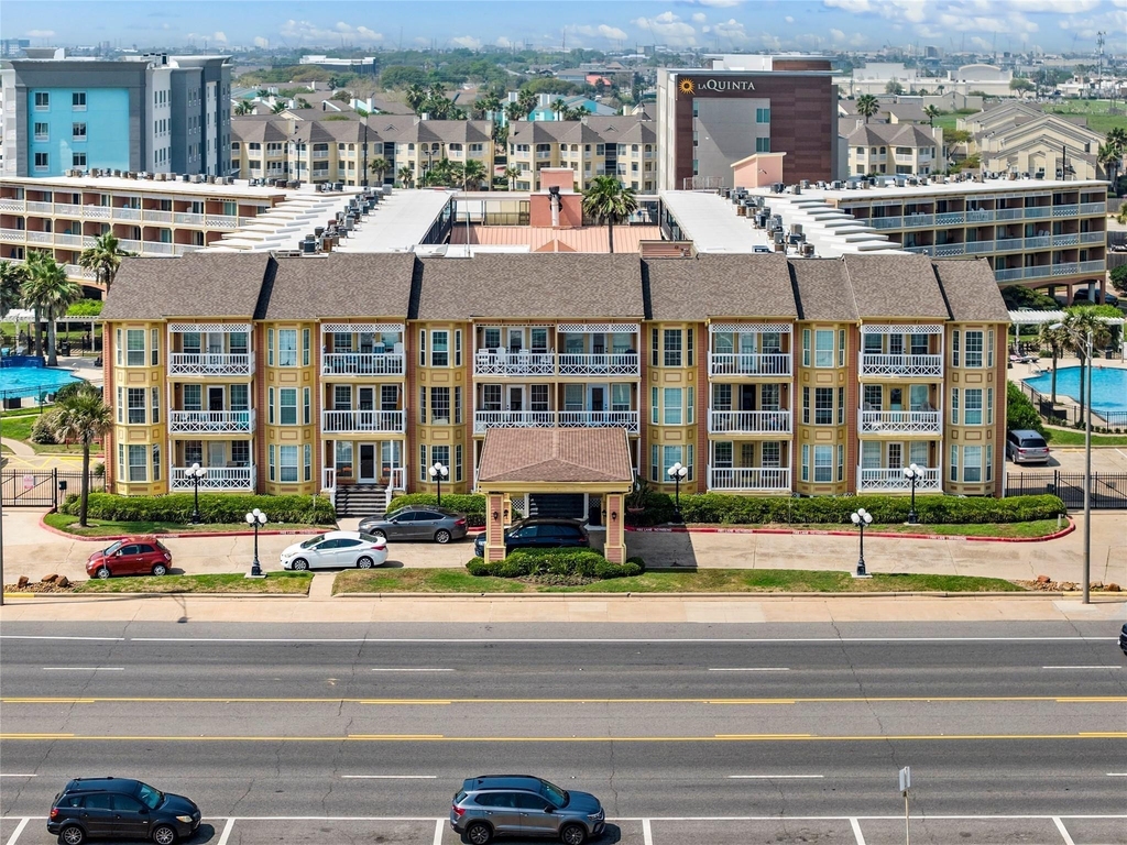 6300 Seawall Boulevard - Photo 1
