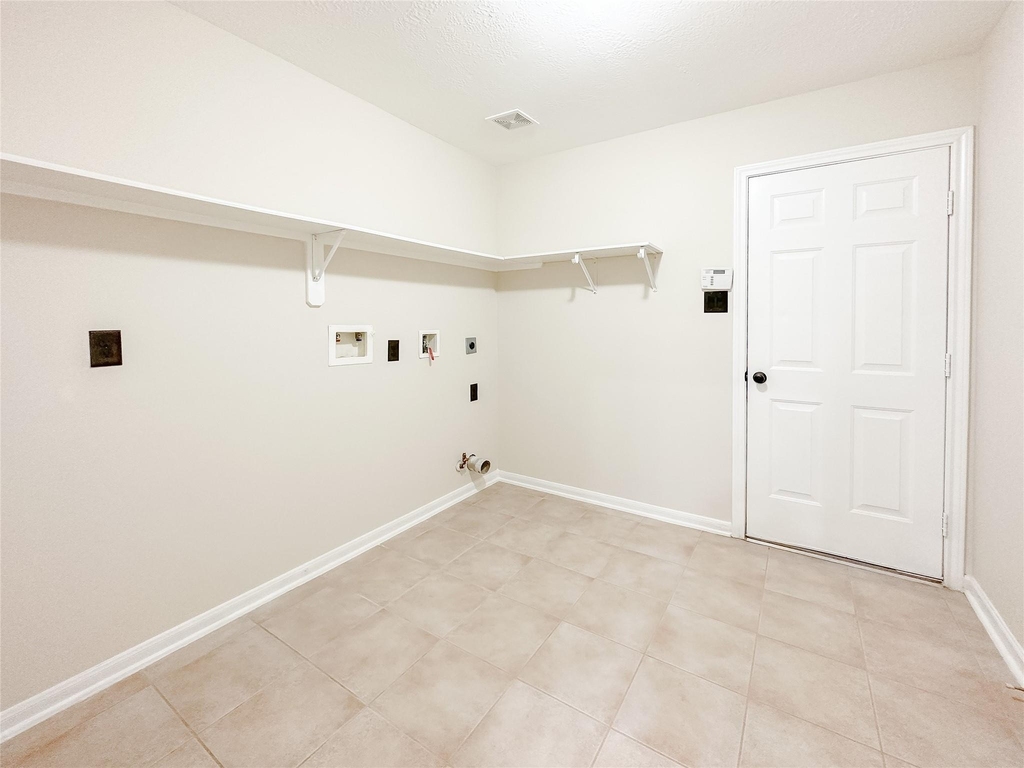 11922 Hueco Tanks Drive - Photo 32
