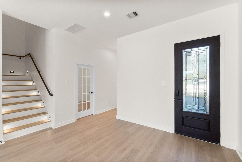 14822 Spica Court - Photo 5