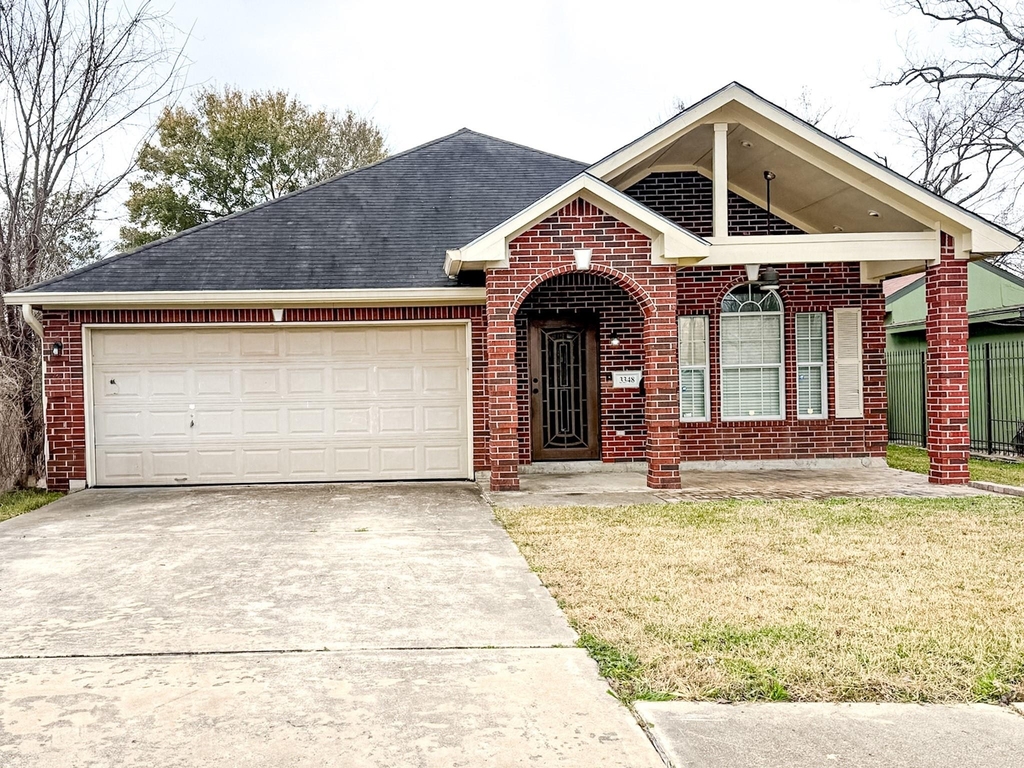 3348 Reeves Street - Photo 0