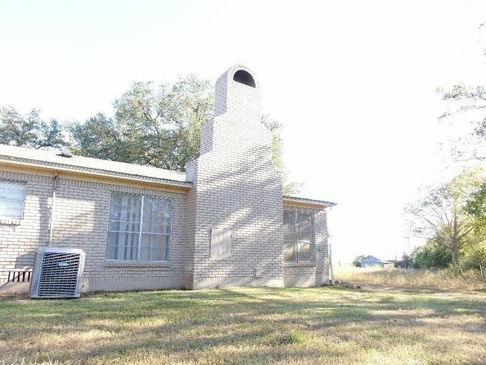 2248 Us Highway 77a S - Photo 5