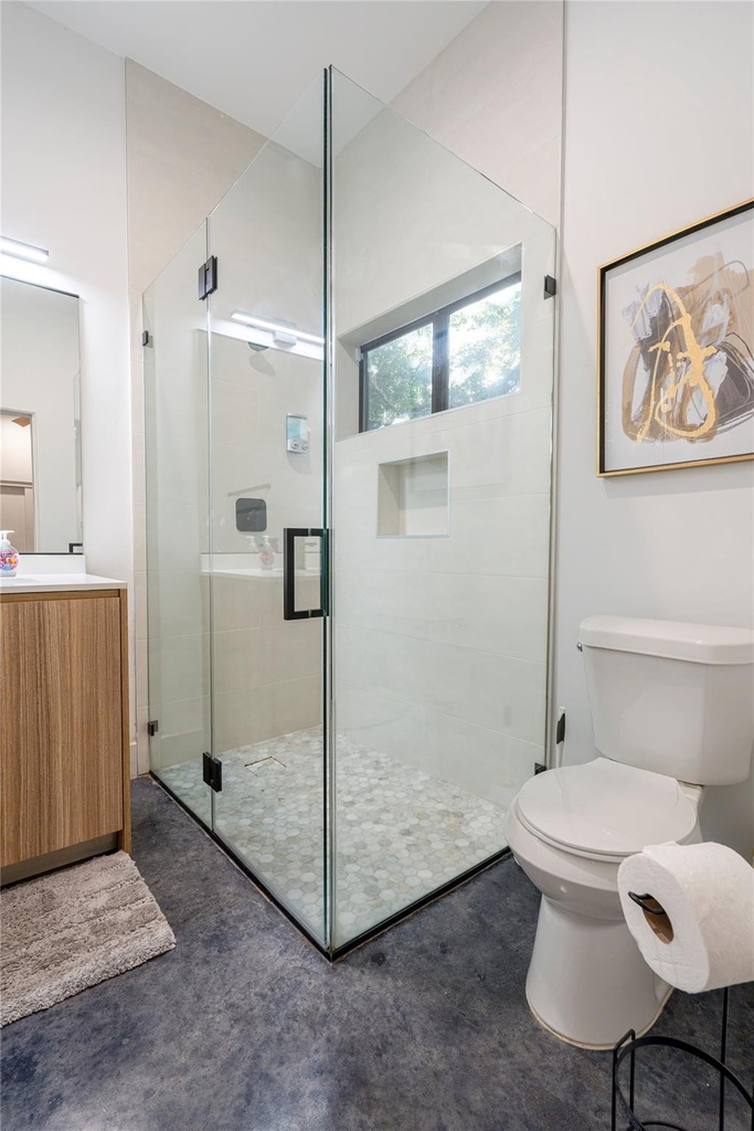 709 Memorial Heights Drive - Photo 42