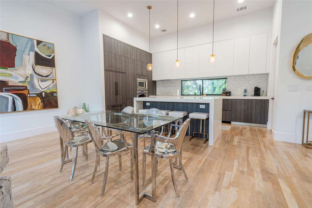 709 Memorial Heights Drive - Photo 11