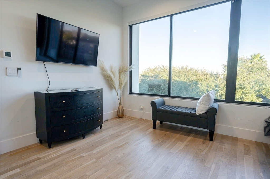 709 Memorial Heights Drive - Photo 28