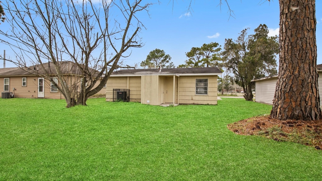 612 Marshall Road - Photo 9