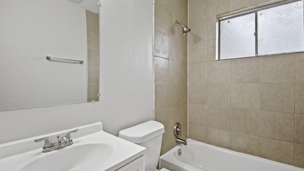 612 Marshall Road - Photo 8