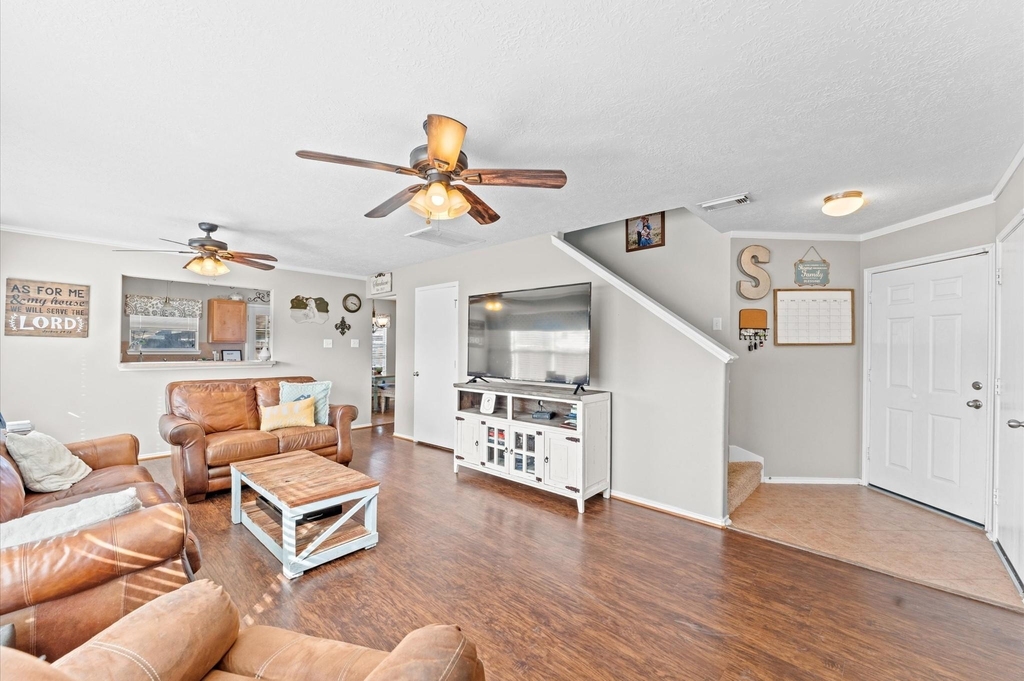 7218 Cool Springs Court - Photo 5