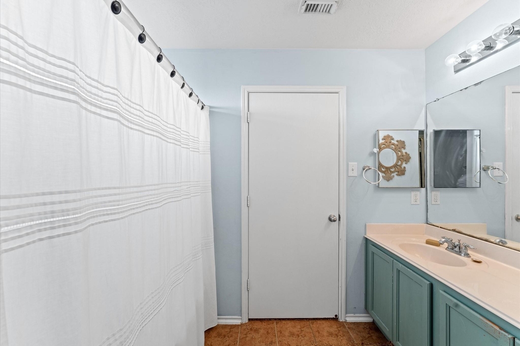 7218 Cool Springs Court - Photo 11