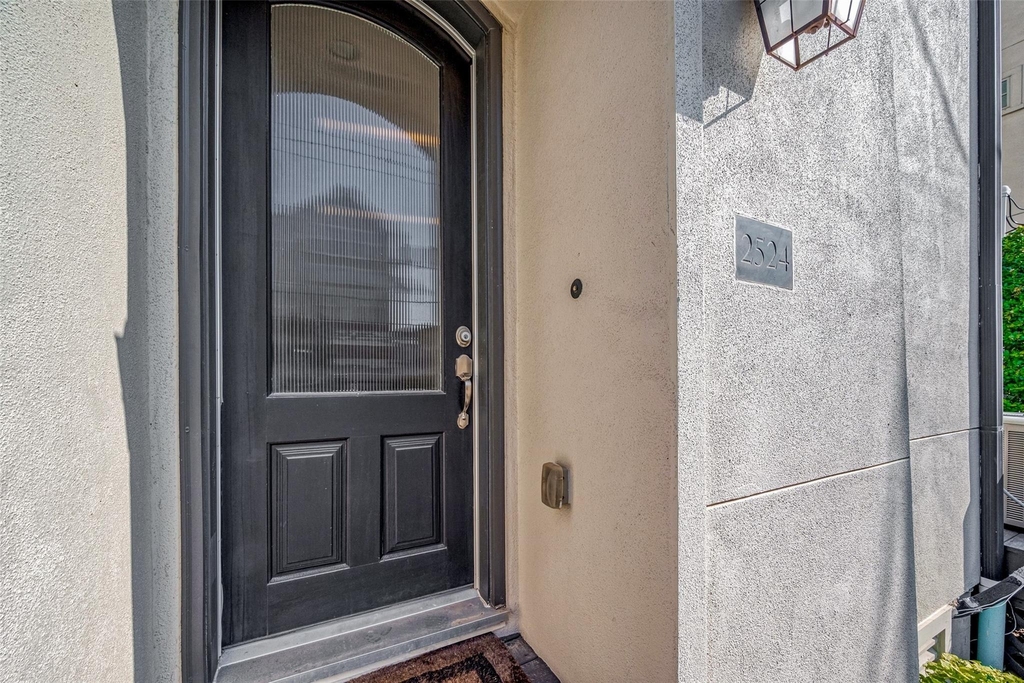 2524 Sherwin Street - Photo 41