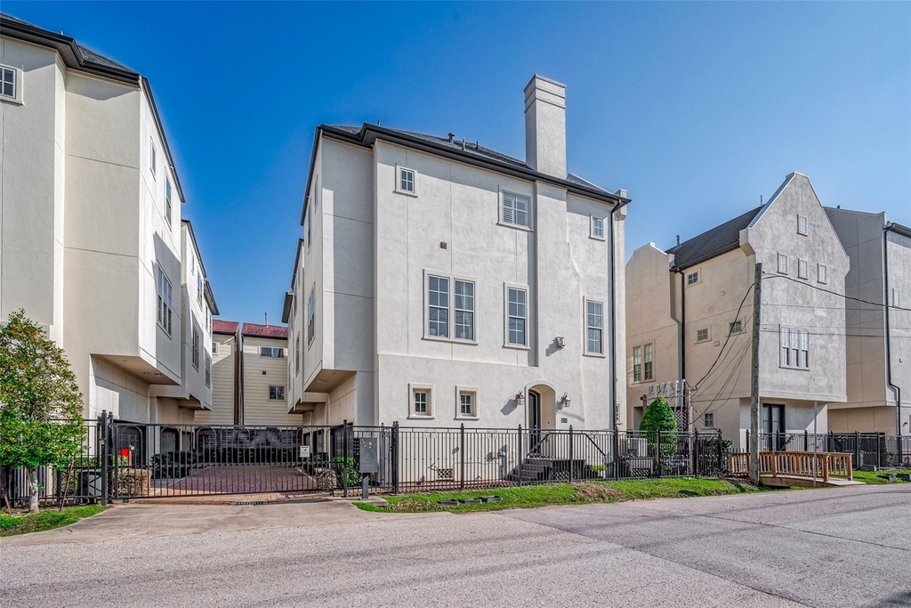 2524 Sherwin Street - Photo 30