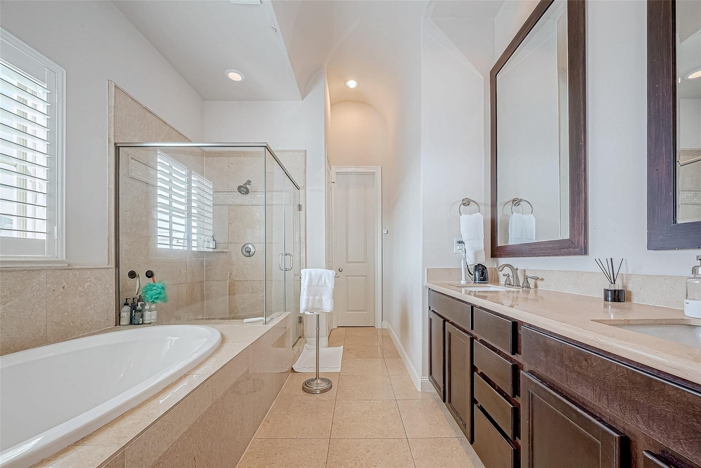 2524 Sherwin Street - Photo 8