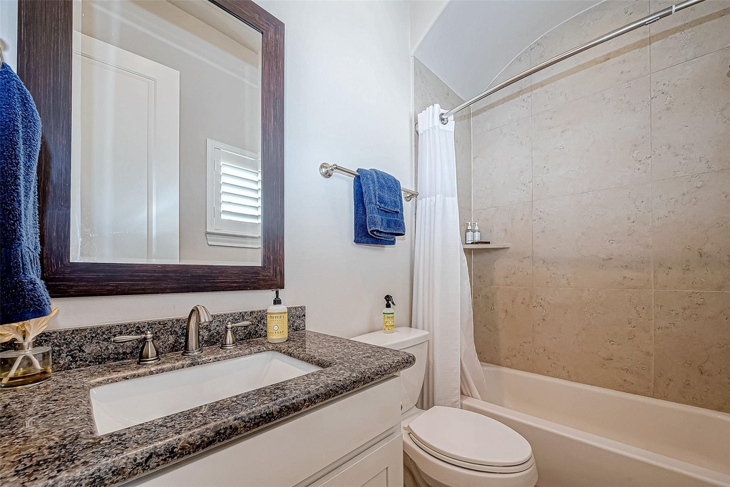 2524 Sherwin Street - Photo 33