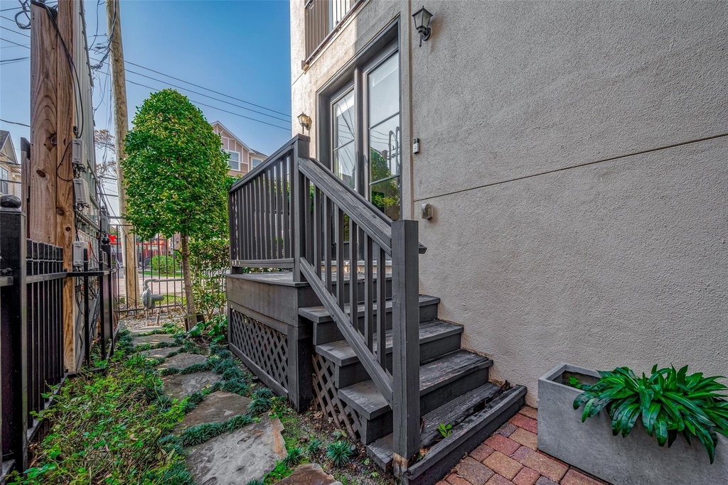 2524 Sherwin Street - Photo 19